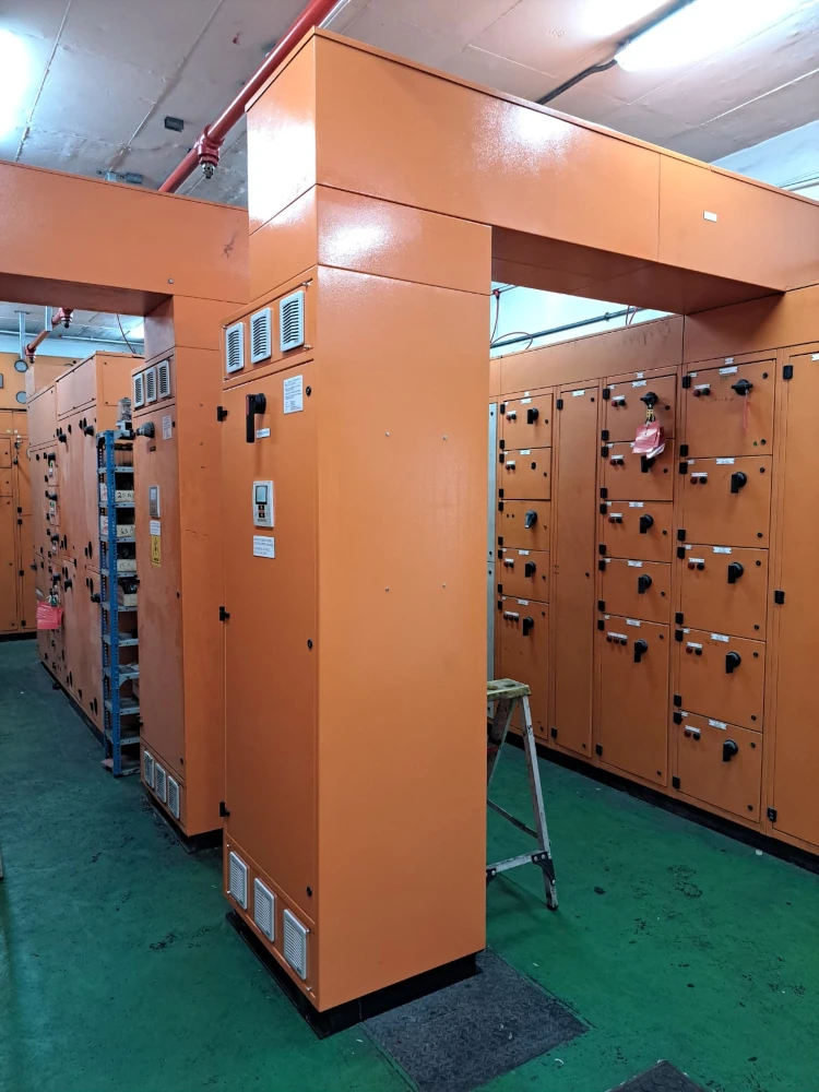 automatic power factor correction panel